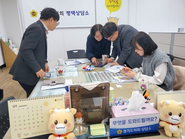 경기도의회 서현옥의원(평택3. 더불어민주당) 소사벌 중학교 개교 준비 상황 점검