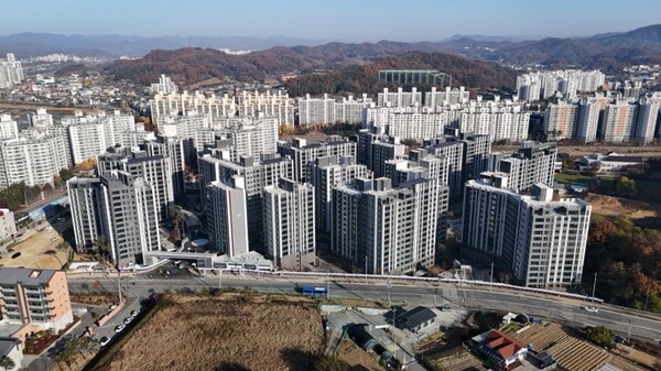 지방, 스트레스 DSR 3단계 시행 임박… '원주 롯데캐슬 시그니처' 막차 ...