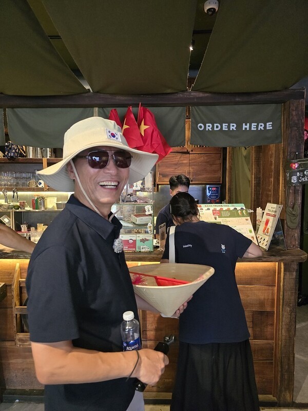 '코리안 드림' 그 이후의 이야기... 유튜브 콘텐츠 '낯선 길에서 찾은 나... - 뉴스 썸네일 이미지